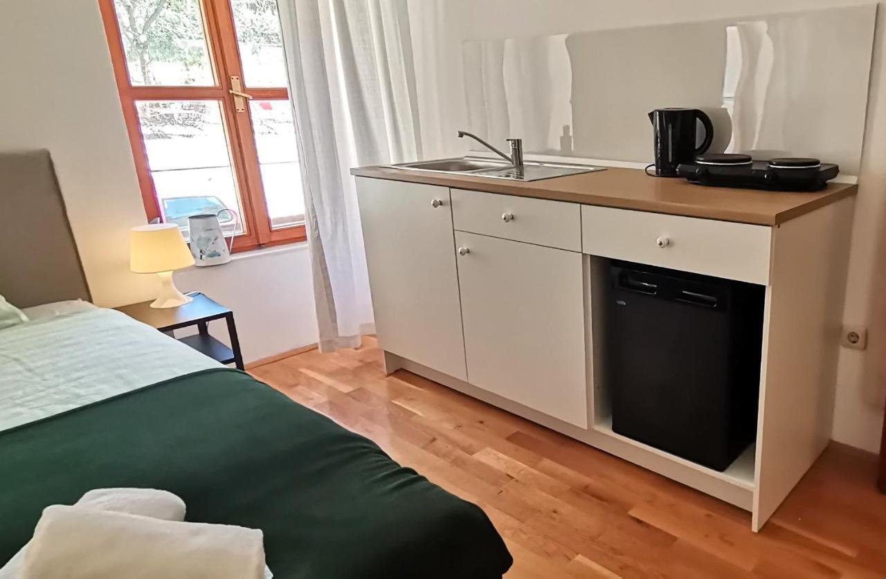 Studio Apartment L&G Ровинь Экстерьер фото